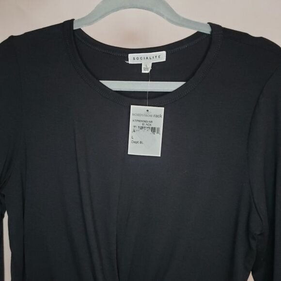 NWT Socialite Twist Front‎ Top in black - Picture 4 of 8